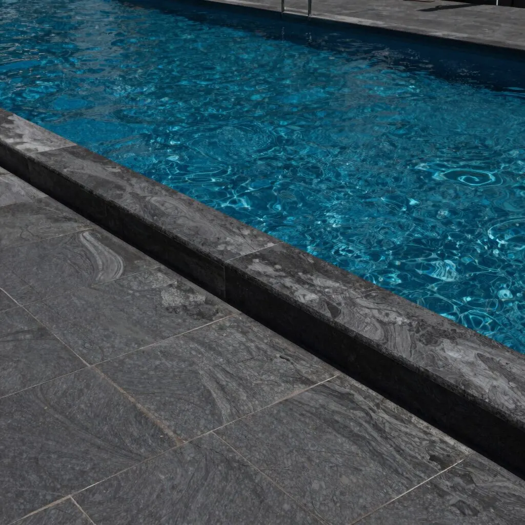 Detaliu de bordură din piatră naturală la marginea unei piscine